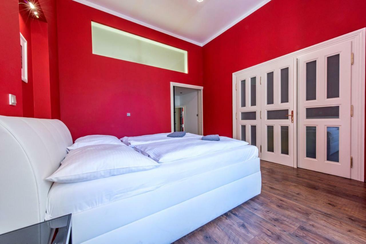 ✰Downtown Grand Apartment - Old Town Top Location✰ براغ المظهر الخارجي الصورة
