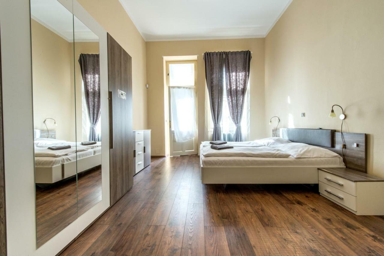 ✰Downtown Grand Apartment - Old Town Top Location✰ براغ المظهر الخارجي الصورة