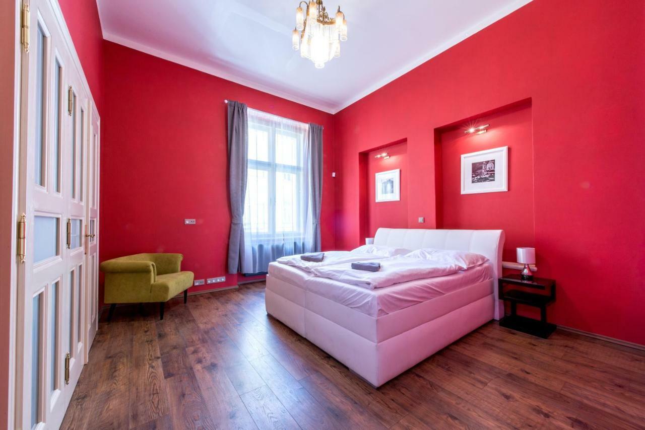 ✰Downtown Grand Apartment - Old Town Top Location✰ براغ المظهر الخارجي الصورة
